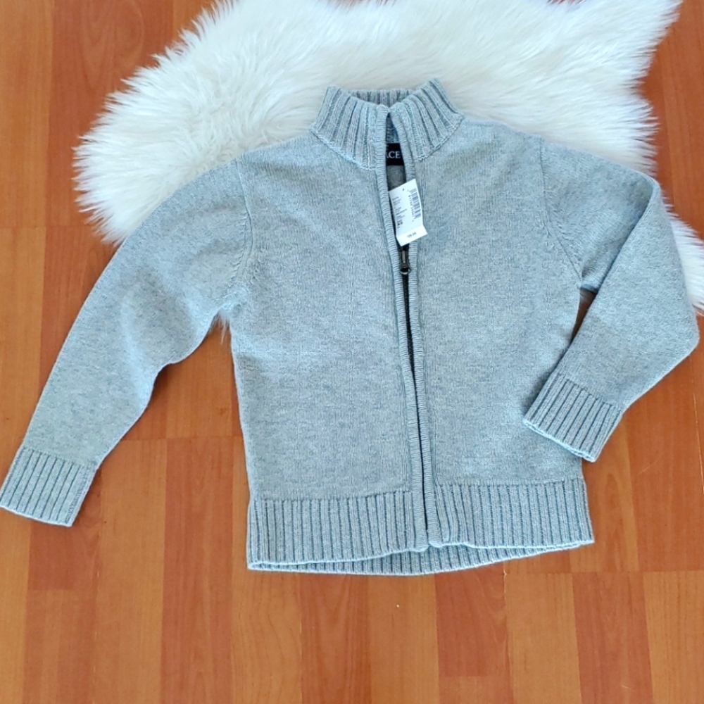 NWT Childrens Place boys gray zip sweater sz 4
